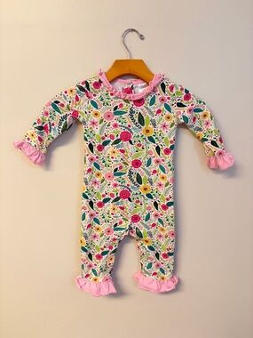 Stitchy Fish Floral Ruffle-Trim Baby One-Piece stretchy 18M romper